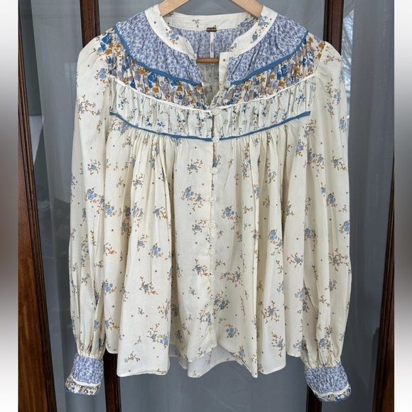 FREE PEOPLE Paloma Top White Floral Prairie BOHO Blouse Peasant size Small - Picture 1 of 8
